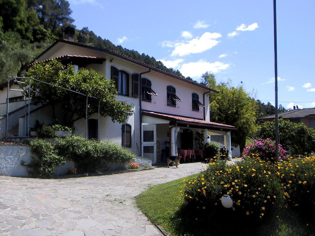Villino Iso Bed & Breakfast La Spezia Dış mekan fotoğraf